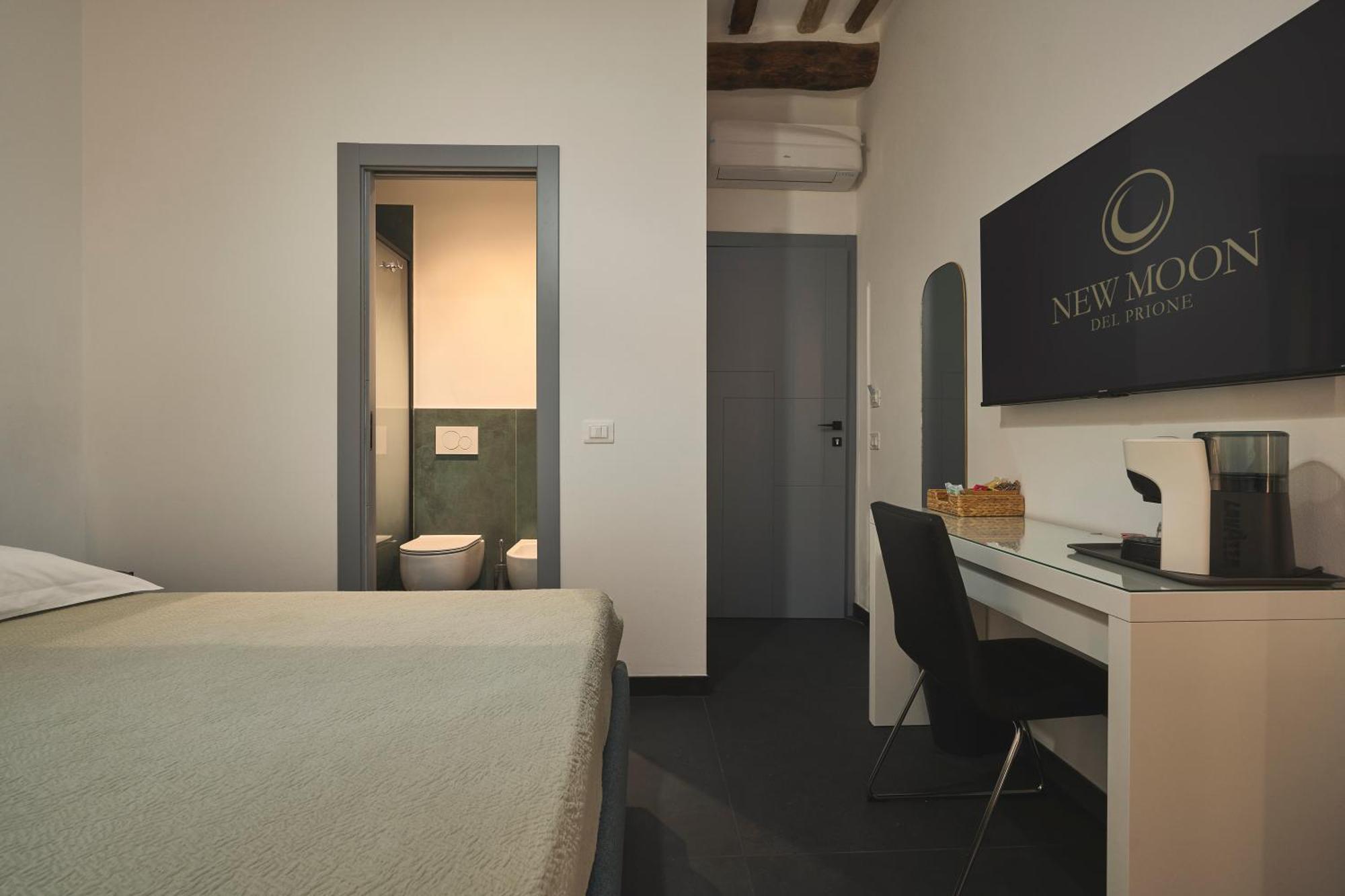 New Moon Del Prione Hotel Специя Екстериор снимка